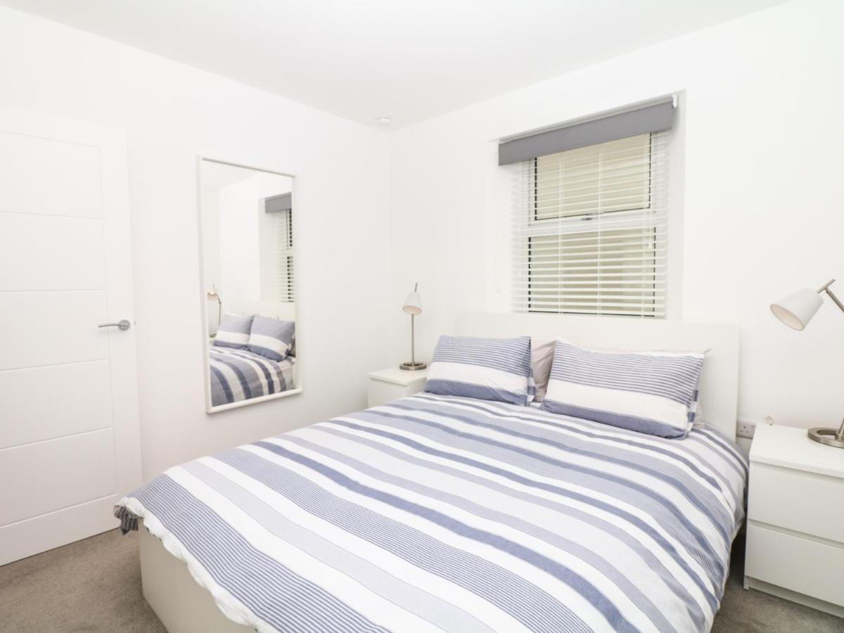 Sea Thrift Apartment Тинмут Екстериор снимка