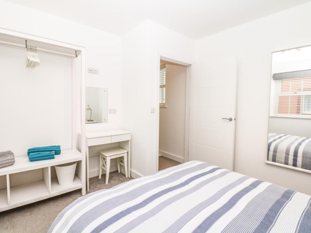 Sea Thrift Apartment Тинмут Екстериор снимка